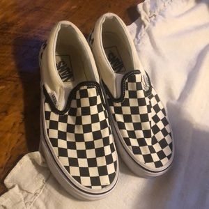 Black and White checkered vans size 7 in women’s